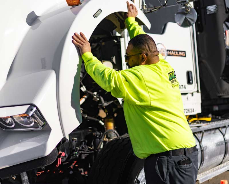 fast Clean Truck Check in Bakersfield